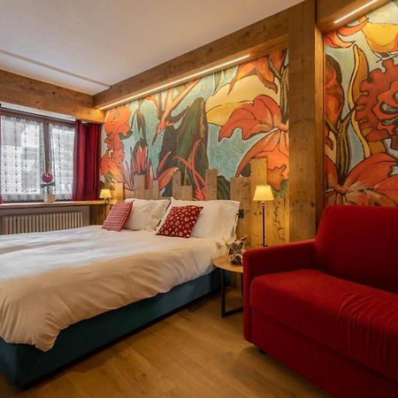 Hotel & Ristorante Serenella بيريوِل تْشيرفينيا المظهر الخارجي الصورة
