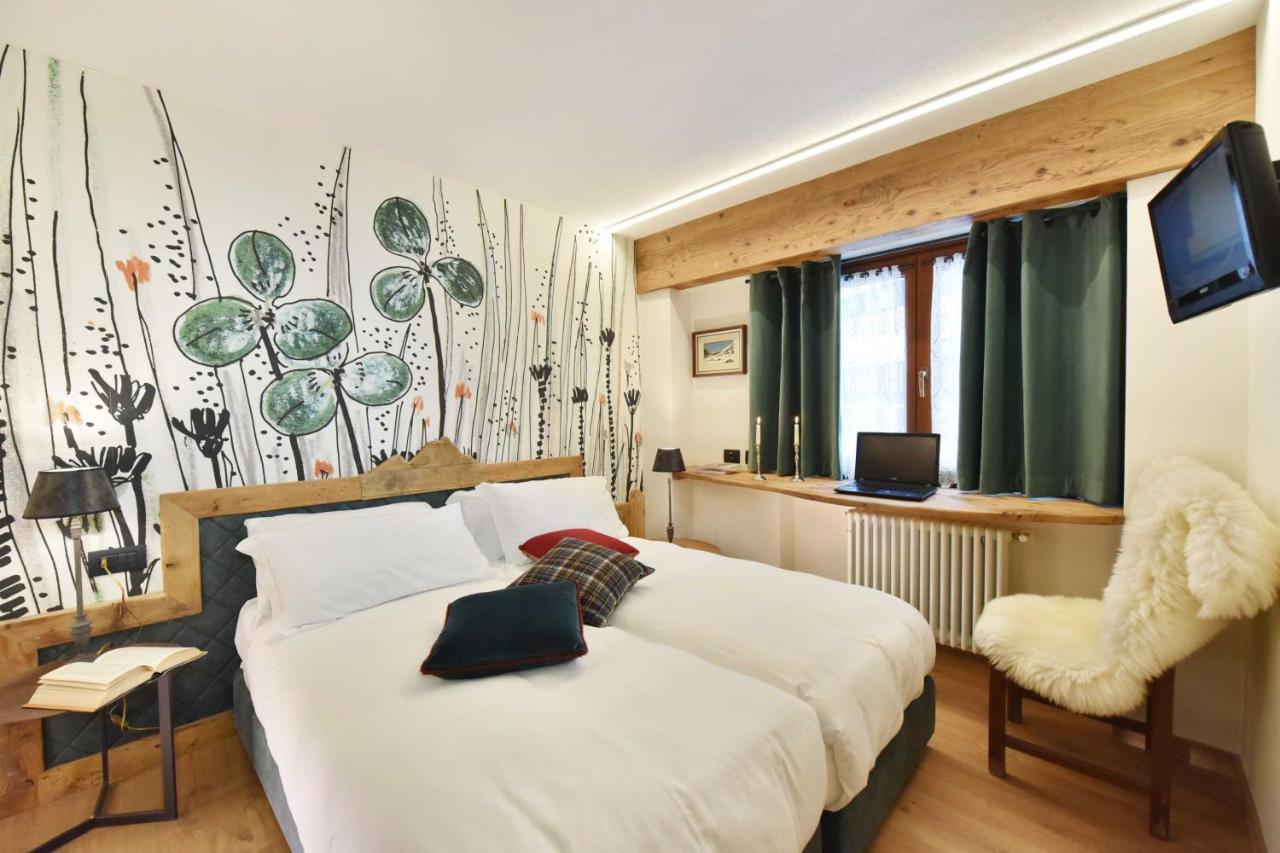 Hotel & Ristorante Serenella بيريوِل تْشيرفينيا المظهر الخارجي الصورة
