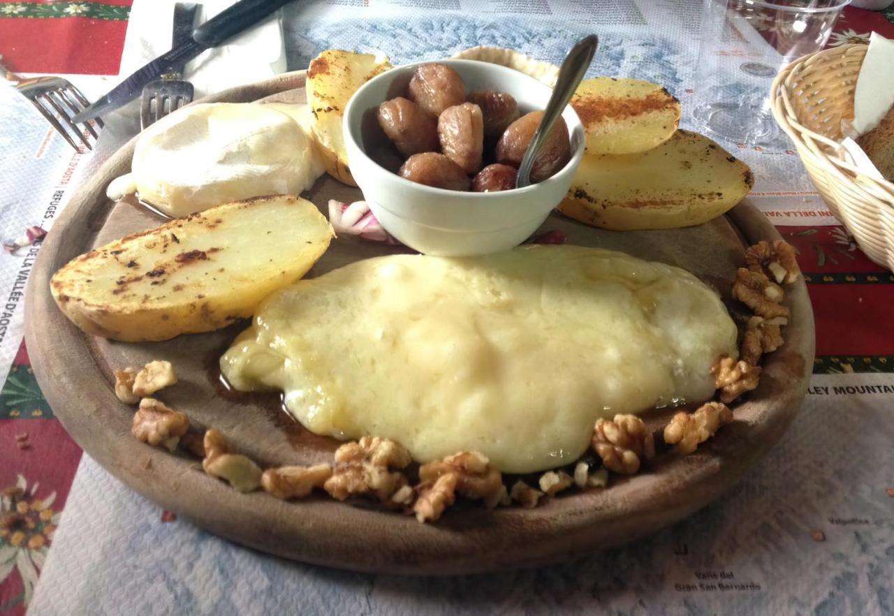Hotel & Ristorante Serenella بيريوِل تْشيرفينيا المظهر الخارجي الصورة