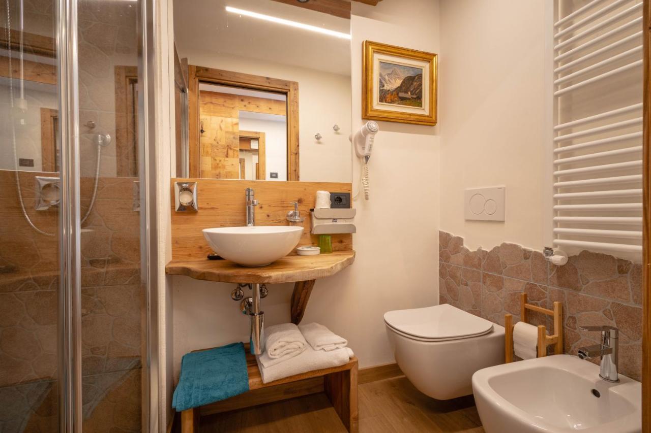 Hotel & Ristorante Serenella بيريوِل تْشيرفينيا المظهر الخارجي الصورة