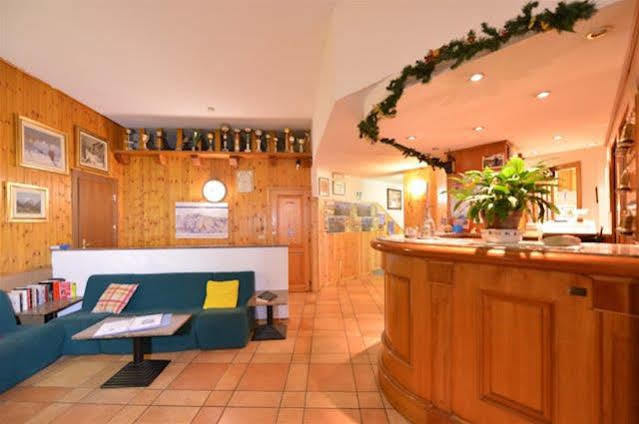 Hotel & Ristorante Serenella بيريوِل تْشيرفينيا المظهر الخارجي الصورة